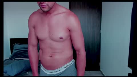 Snapshot of johnny_seens1 chatting on December 24, 2024, 7:11 pm Johnny online show from December 24, 2024, 7:11 pm