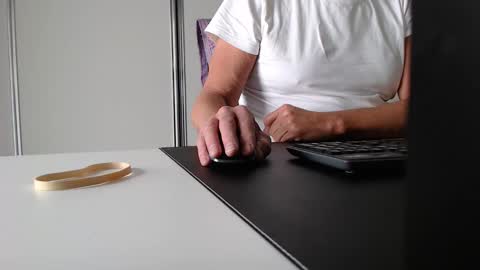 johnny_walker14 online show from December 20, 2025, 9:27 am