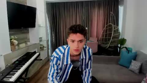 Johnny k. online show from June 15, 2026, 7:32 am