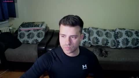 Snapshot of johnnylove21 chatting on September 26, 2025, 2:54 pm Johnny online show from September 26, 2025, 2:54 pm