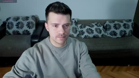 Snapshot of johnnylove21 chatting on April 1, 2026, 4:26 pm Johnny online show from April 1, 2026, 4:26 pm