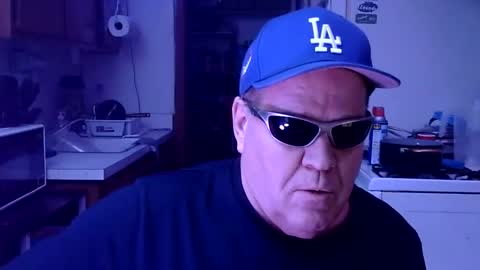 johnnytwain online show from February 7, 2026, 11:52 pm