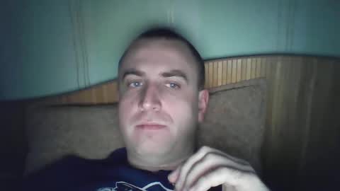 johnoreon online show from December 25, 2024, 10:39 am