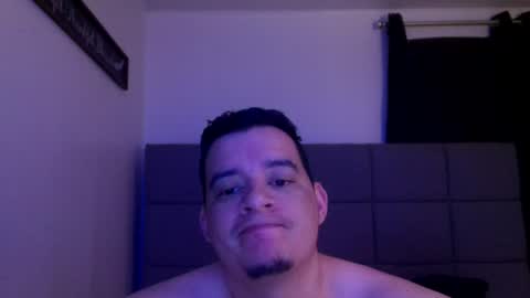 Snapshot of johnpyyy chatting on July 7, 2026, 5:32 am Shimu online show from July 7, 2026, 5:32 am
