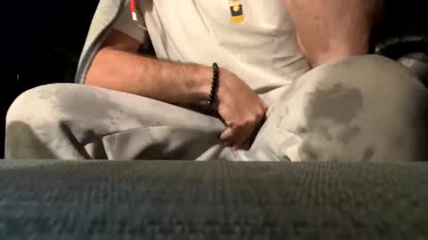 Snapshot of johnsmith2327 chatting on January 20, 2025, 2:43 am johnsmith2327 online show from January 20, 2025, 2:43 am