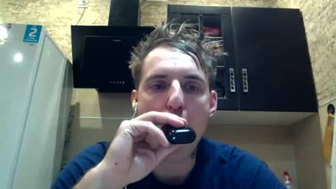 Snapshot of johny_hurdman27 chatting on December 8, 2024, 2:19 pm johny27 online show from December 8, 2024, 2:19 pm