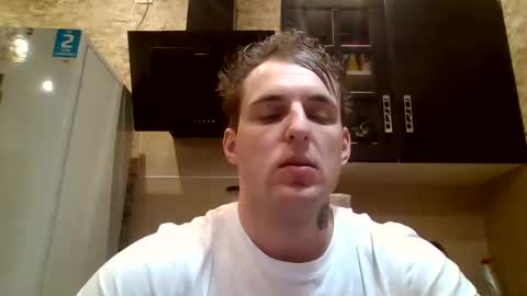 Snapshot of johny_hurdman27 chatting on December 21, 2024, 4:03 pm johny27 online show from December 21, 2024, 4:03 pm