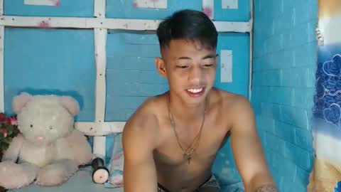 Snapshot of johnydestroyer chatting on November 12, 2025, 10:30 pm johnydestroyer online show from November 12, 2025, 10:30 pm