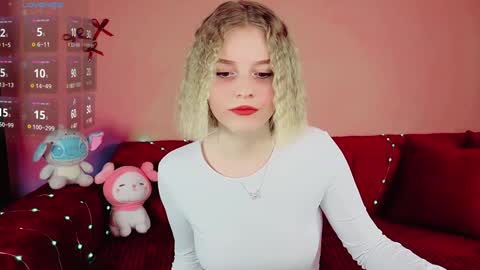 Paula online show from January 7, 2025, 9:35 pm