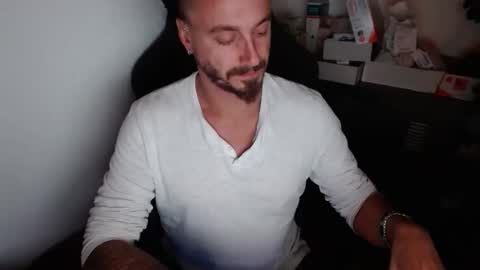 Snapshot of jojo2aix chatting on September 18, 2025, 9:28 pm for your pleasure  online show from September 18, 2025, 9:28 pm