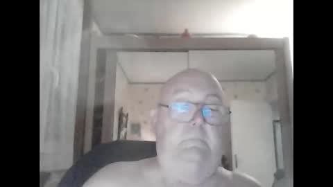 jojo60000529566 online show from April 1, 2026, 3:51 am