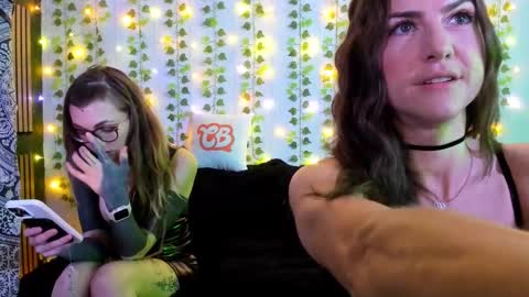 Snapshot of jojodelow chatting on March 22, 2026, 3:21 am online show from March 22, 2026, 3:21 am