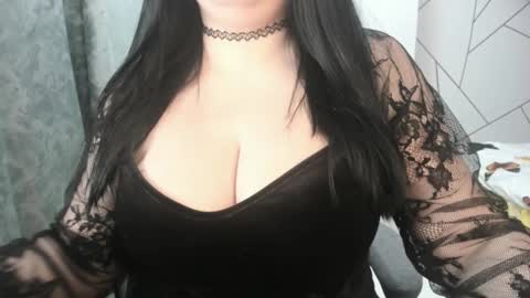 Jolene online show from January 12, 2025, 2:30 pm