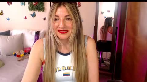 Jolie Mature online show from June 19, 2026, 8:34 pm