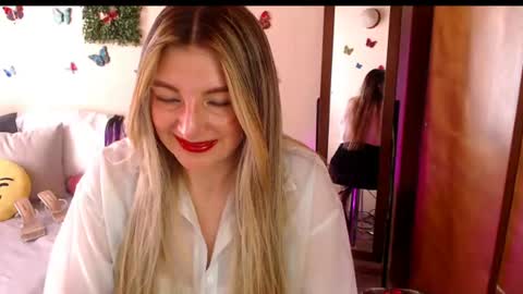 Jolie Mature online show from June 20, 2026, 7:38 pm