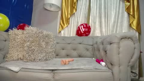 Jolie online show from June 19, 2026, 12:20 pm