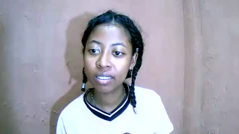 Snapshot of joliekah27 chatting on January 29, 2025, 7:00 pm joliekah27 online show from January 29, 2025, 7:00 pm