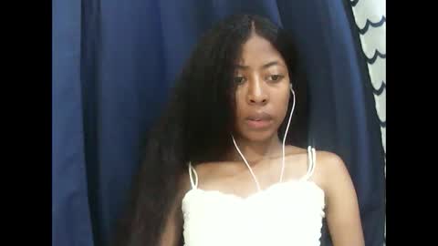 joliekah27 online show from March 3, 2026, 7:53 pm