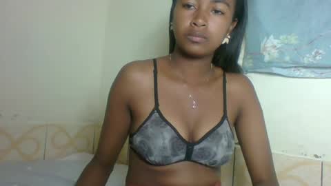 Snapshot of jolienasexi chatting on July 21, 2026, 12:07 pm jolienasexi online show from July 21, 2026, 12:07 pm