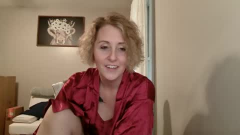 Jolie online show from December 11, 2024, 7:25 pm