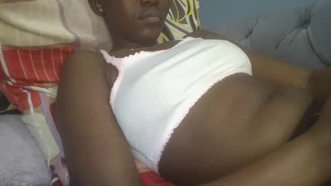 jollynabeb online show from December 29, 2024, 8:48 pm