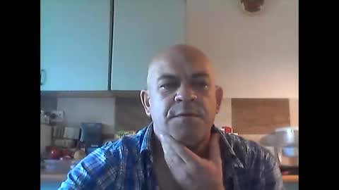 jolmasz30 online show from April 30, 2026, 4:57 pm