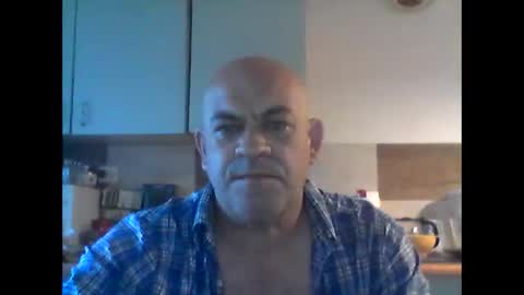 jolmasz30 online show from May 1, 2026, 3:22 am