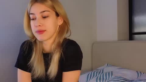 Viola online show from November 23, 2025, 11:21 am