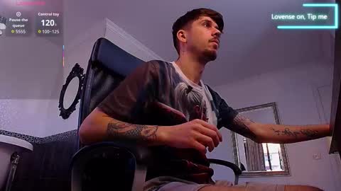 JonahShaw online show from September 21, 2025, 4:25 am