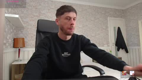 JonahShaw online show from April 26, 2026, 4:32 am