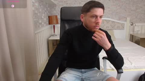JonahShaw online show from April 30, 2026, 5:03 am