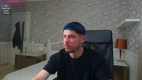JonahShaw online show from May 17, 2026, 4:32 am