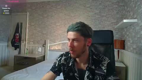 JonahShaw online show from June 4, 2026, 4:07 am