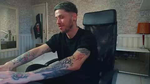 JonahShaw online show from June 9, 2026, 4:13 am