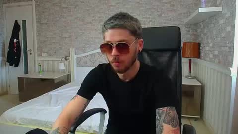 JonahShaw online show from June 16, 2026, 4:15 am