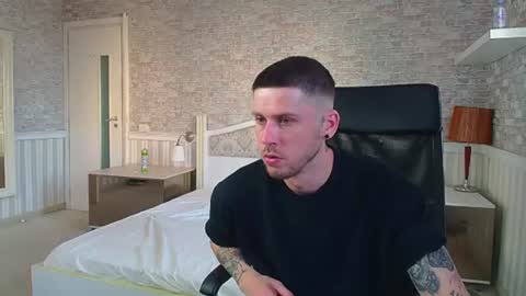 JonahShaw online show from June 21, 2026, 4:26 am