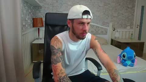 JonahShaw online show from July 18, 2026, 4:49 am