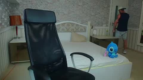 JonahShaw online show from July 22, 2026, 4:37 am