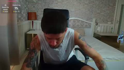 JonahShaw online show from August 3, 2026, 4:22 am