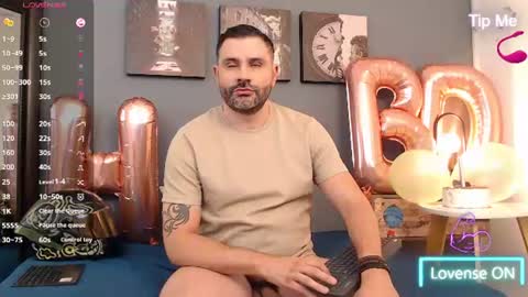 Snapshot of jonas_beard1 chatting on August 8, 2026, 10:12 pm JONAS BEARD online show from August 8, 2026, 10:12 pm