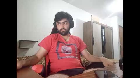 jonasf2525 online show from November 19, 2025, 7:30 am