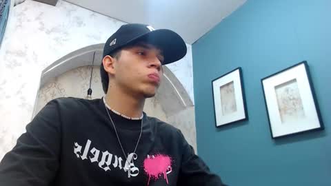 Jonathan online show from December 17, 2024, 11:49 am