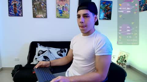 Instagram jonathanfit14 online show from May 15, 2026, 8:49 pm