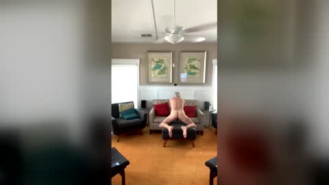 jonathanmandm online show from February 10, 2026, 6:56 pm