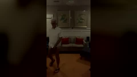 jonathanmandm online show from June 21, 2026, 6:38 am