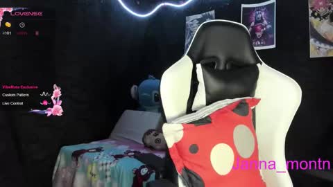 Snapshot of jonathanrwick chatting on October 19, 2025, 5:08 am Janna online show from October 19, 2025, 5:08 am