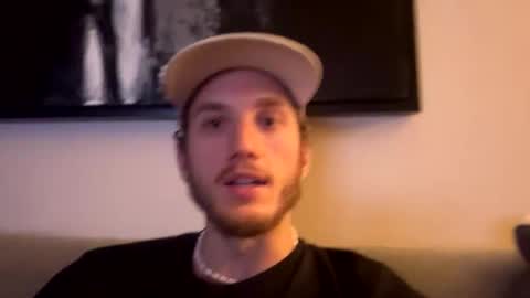 Jonny online show from September 20, 2025, 4:57 am