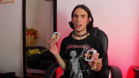 jonny_gilbert online show from April 17, 2026, 8:45 pm