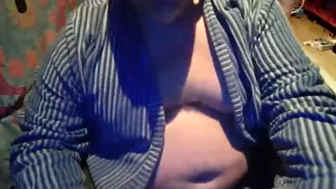 jonnyfreesolo online show from October 16, 2025, 8:21 pm