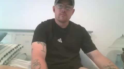 Snapshot of jonoy1995 chatting on November 9, 2025, 10:19 pm jonoy1995 online show from November 9, 2025, 10:19 pm